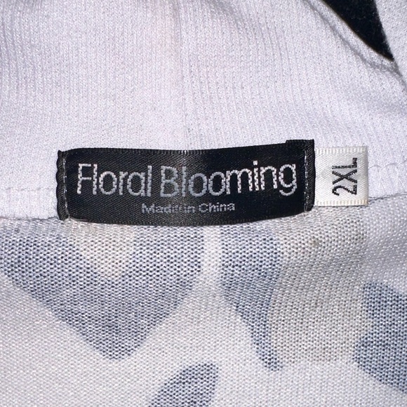 Leopard Print Cardigan - Picture 3 of 4